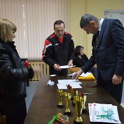 Теннис